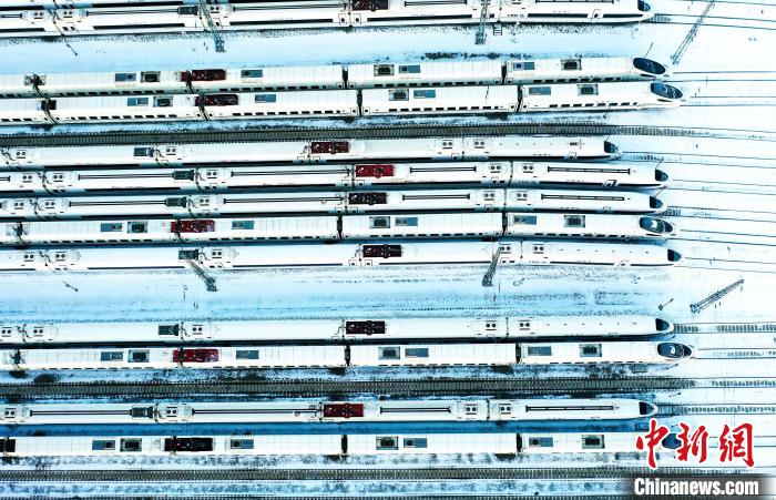 哈鐵管轄高鐵動車組。　哈鐵提供