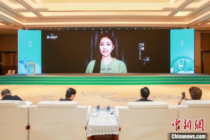 常州籍演員白鹿擔綱常州文旅大使，為家鄉(xiāng)傾情打CALL?！√凭?攝