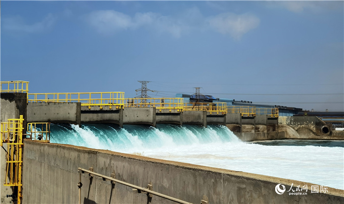 圖為取排水工程項目一景。人民網(wǎng)記者管克江攝