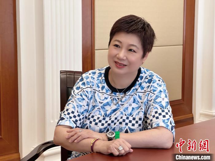 專訪榮毅仁侄女榮智豐：不想為“榮”字丟臉，要做最好