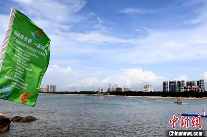 迷人的東山海景?！埥鸫?攝