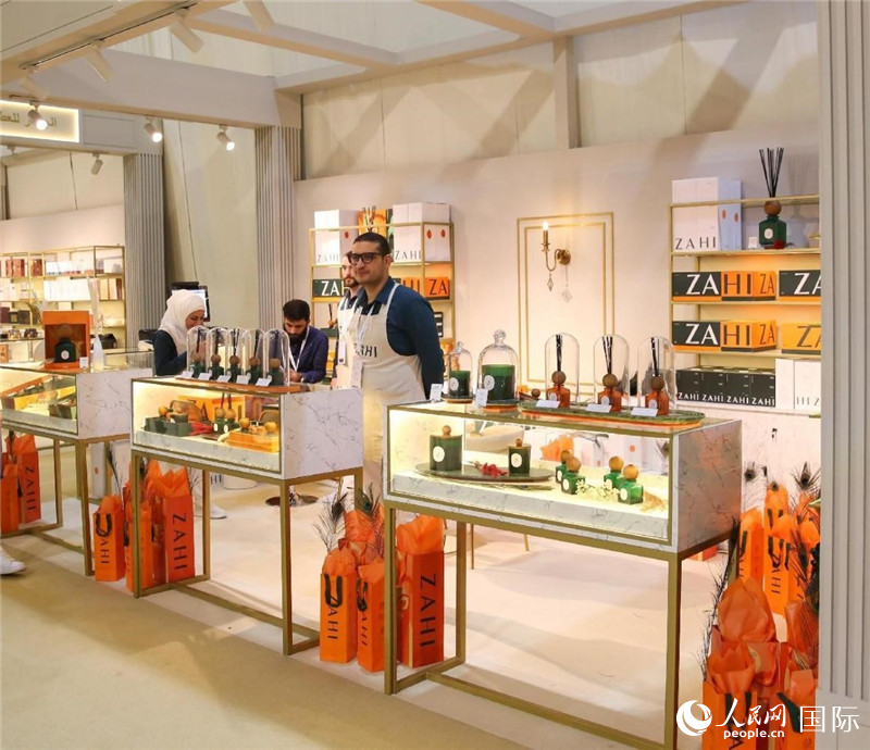 展會(huì)場(chǎng)景。人民網(wǎng) 塔里克·易卜拉欣攝