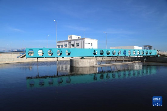 這是11月28日在突尼斯蘇塞市拍攝的中企承接建造的哈姆敦污水處理站一角。新華社記者 黃靈 攝