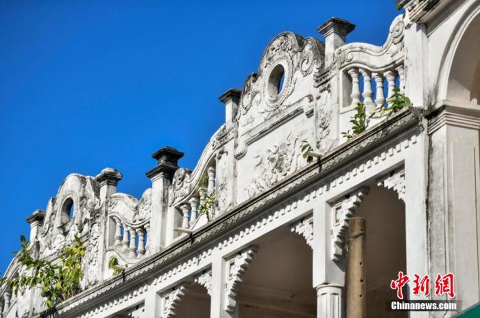 圖為文昌鋪前騎樓老街南洋風(fēng)格建筑。 <a target='_blank' href='/' _fcksavedurl='/' ><p  align=