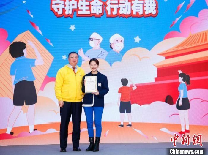 演員周海媚受邀參與公益活動(dòng)。　郭凱敏 攝