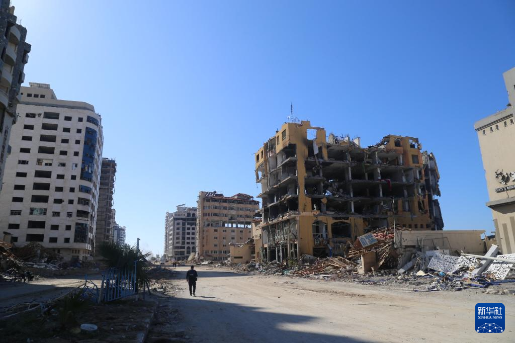 這是1月25日拍攝的加沙城一角。新華社發(fā)