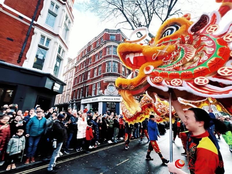 倫敦新春慶典現(xiàn)場(chǎng)。人民網(wǎng) 郭錦標(biāo)、楊浩鵬攝