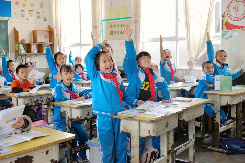 互動(dòng)問(wèn)答環(huán)節(jié)，同學(xué)們正在踴躍答題。