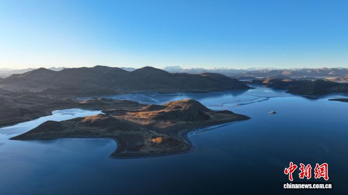 西藏沉錯：羊卓雍錯流域的生態(tài)明珠