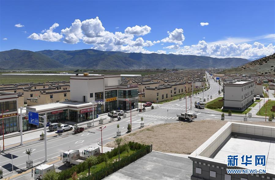 (新華全媒頭條·走向我們的小康生活·決戰(zhàn)決勝脫貧攻堅(jiān)·圖文互動(dòng))(8)兩次遷徙“搬窮”記——海拔最高縣雙湖的“戰(zhàn)貧故事”