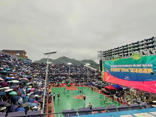 講好中華民族共同體故事，讓網(wǎng)絡(luò)“連心”更“聚心”