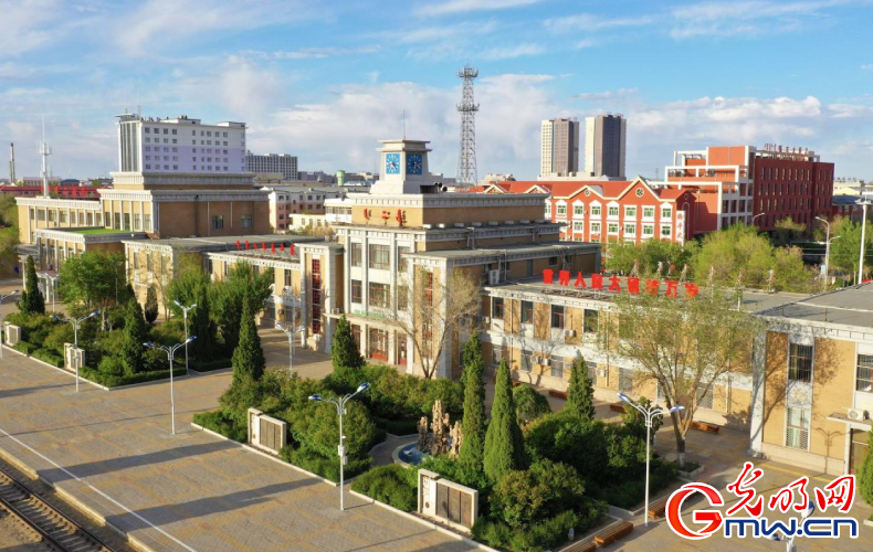 發(fā)現(xiàn)最美鐵路｜鐵龍奔騰！抒寫中歐班列草原絲路新篇章