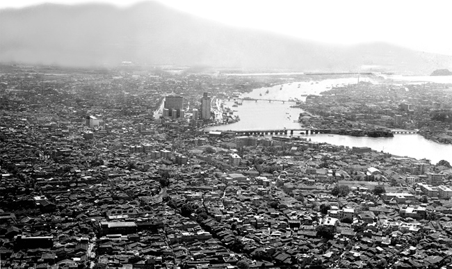 拍攝于1983年的蒼霞舊貌。游源飛攝