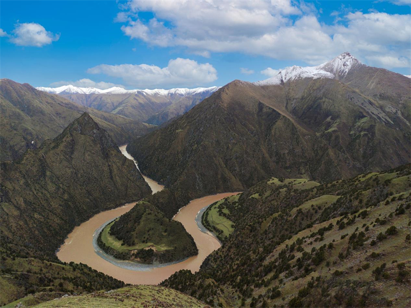 三江源美景。圖片來源：農(nóng)牧民大自然攝影隊(duì)