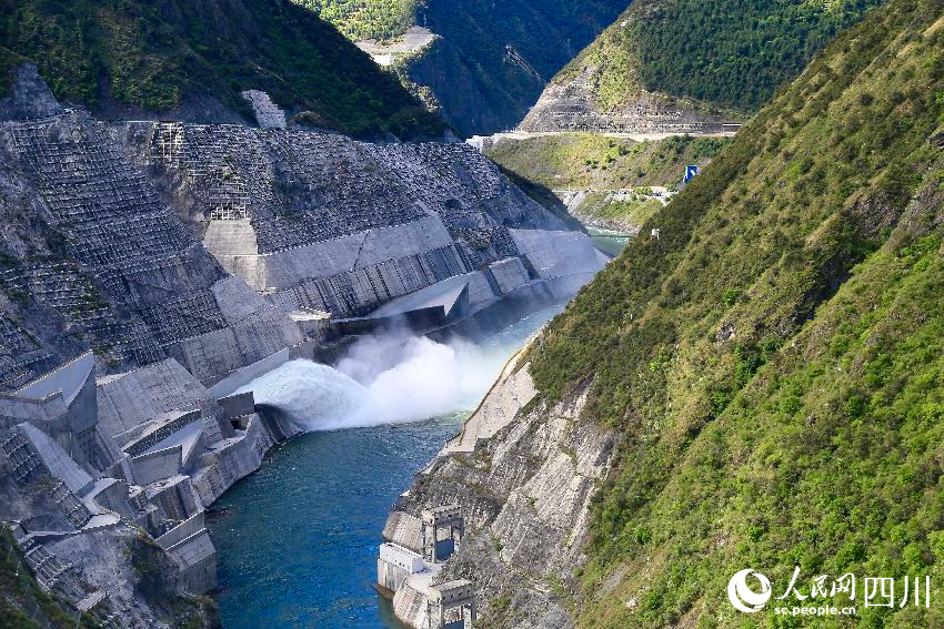 兩河口水電站。人民網(wǎng)記者 朱虹攝