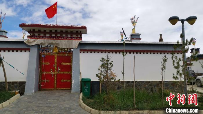 圖為群培新家外景。　張偉 攝