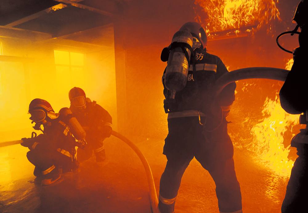 真煙真火，實(shí)戰(zhàn)演練。