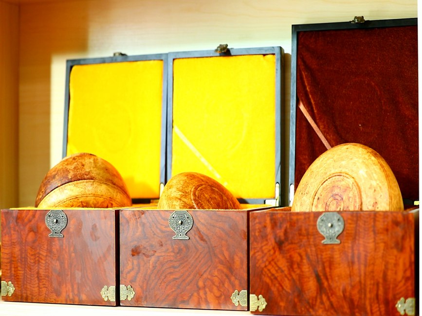 藏地木碗成品。