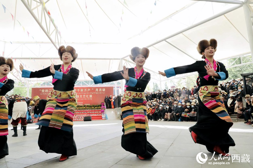 舞蹈《熱巴多吉》。人民網(wǎng) 次仁羅布攝