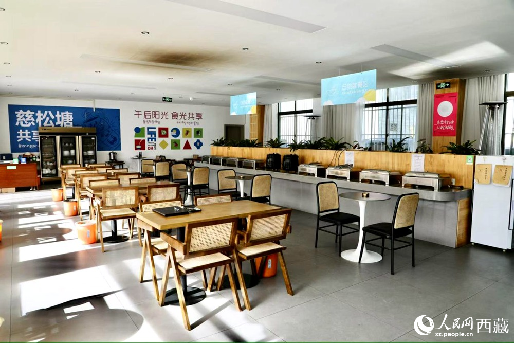 慈松堂社區(qū)共享食堂。人民網(wǎng)記者 次仁羅布攝