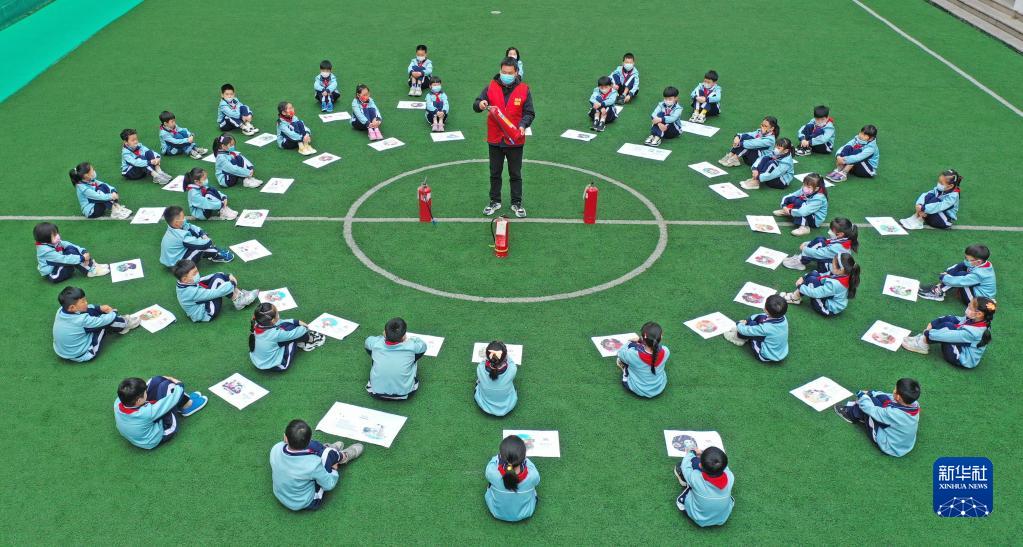 各地開(kāi)展“全民國(guó)家安全教育日”主題活動(dòng)