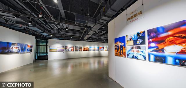 光影追隨：奮進(jìn)新時(shí)代，唱響時(shí)代主旋律