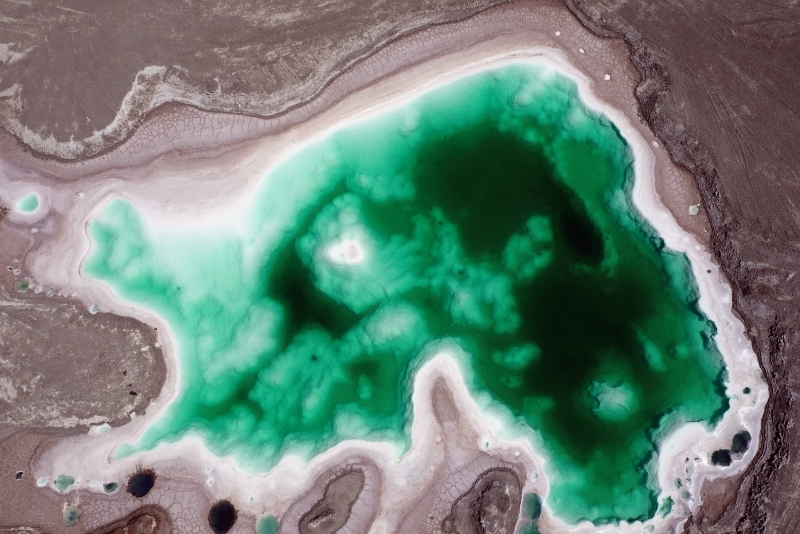 “鹽灘碧水”翡翠湖。宋忠勇攝